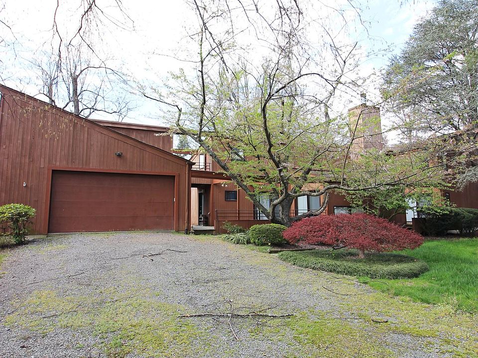 1st image of 6872 Melrose Dr