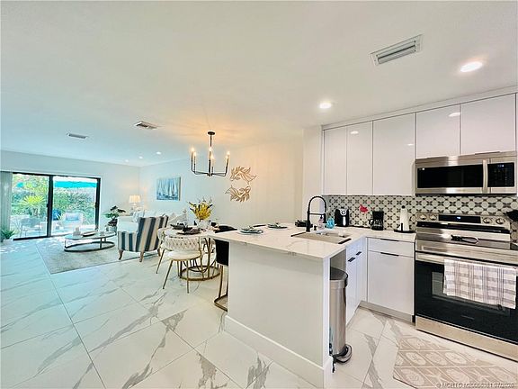 3rd image of 4225 N Highway A1a APT 20