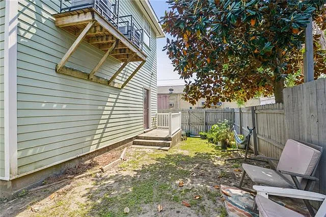 407 N Tonti St — Photo 25
