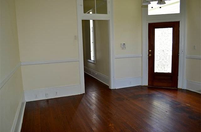 1st image of 6061 Tchoupitoulas St