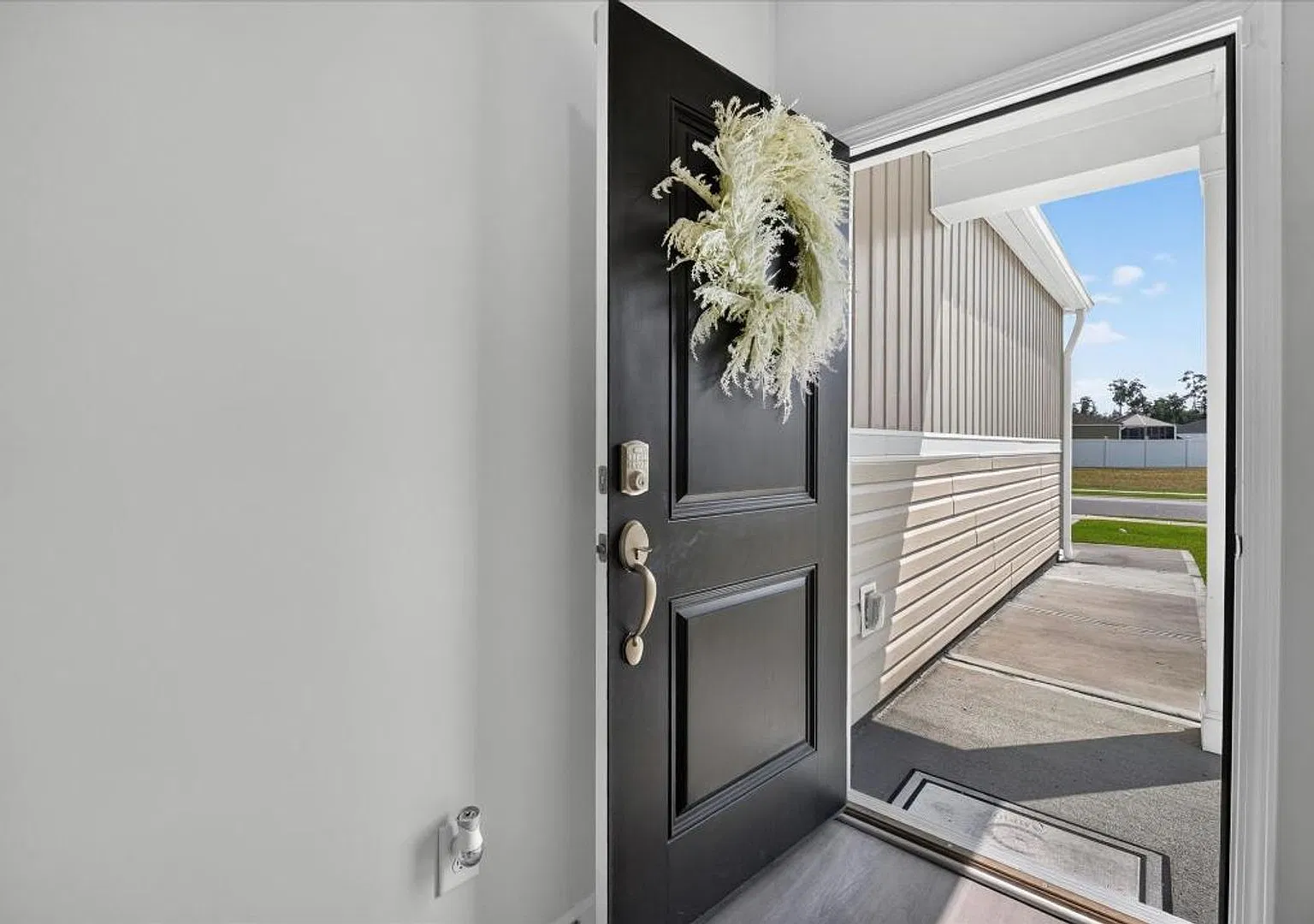 4-Bedroom, 2-Bath Home In The Raindance Community Of Rincon, Ga. $1000 Off First Full Month's Ren... — Photo 4