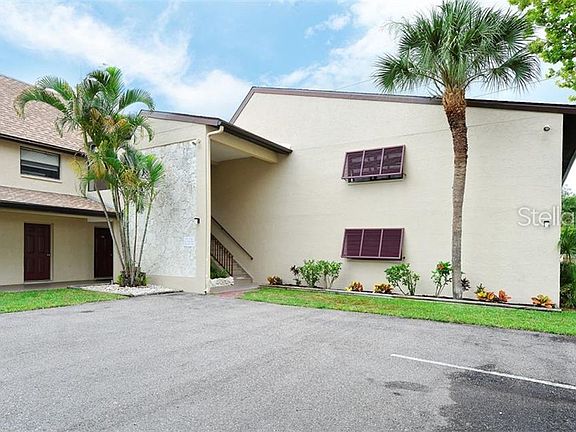 2nd image of 7287 Cloister Dr