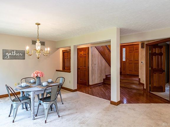 5th image of 617 Towncrest Dr