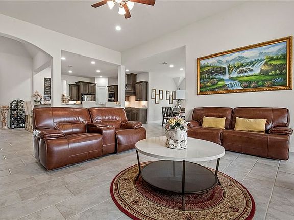 5th image of 10323 Granite Ct