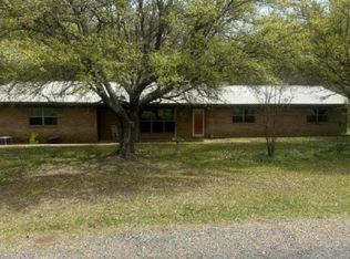 306 Lewis Akin Rd, Texarkana, TX 75503