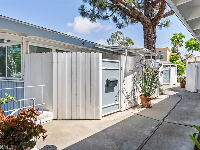 3205 Bayside Dr — Photo 18