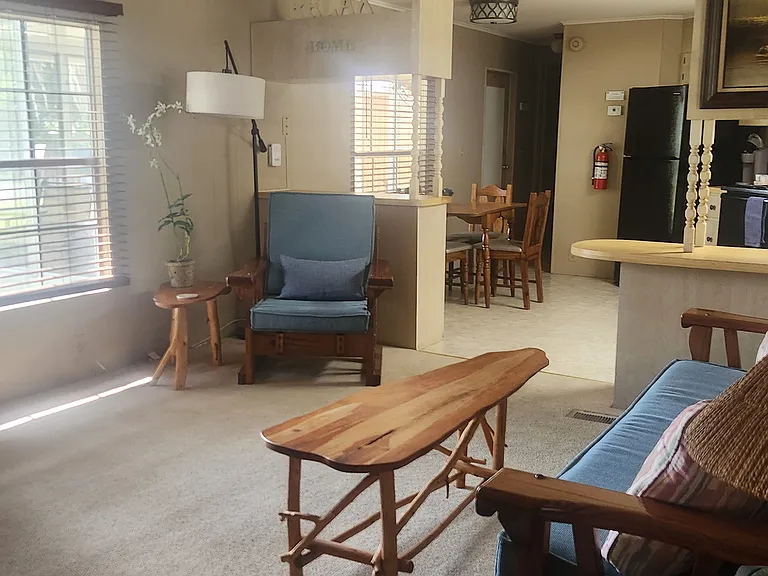 7900 E Northlake Dr — Photo 3