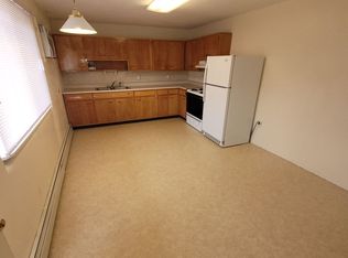 703 S Prairie Ave #D, Miles City, MT 59301