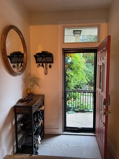 4 bed, $3,700 — Photo 4