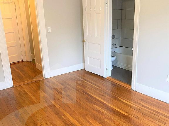 4th image of 9 Sewall Ave APT 201
