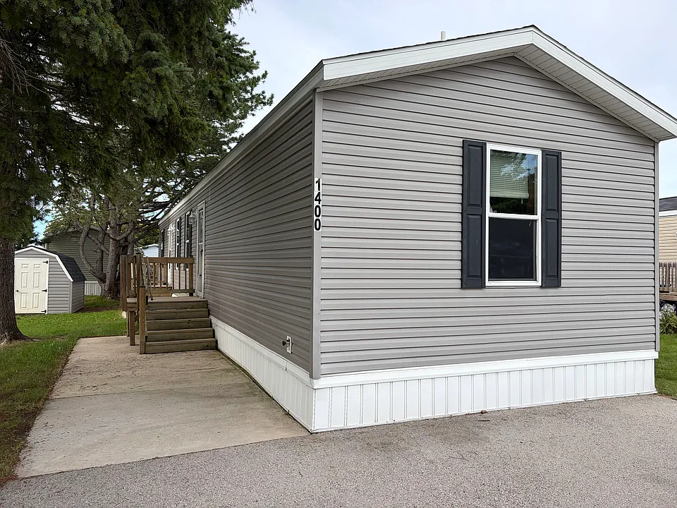 417 N 14th Ave #T72