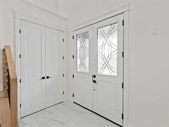 2nd image of 2020 S Waterbury Rd