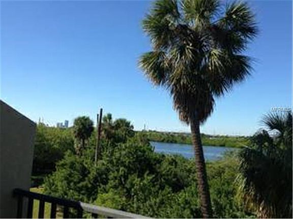 4th image of 515 Vincinda Crest Way