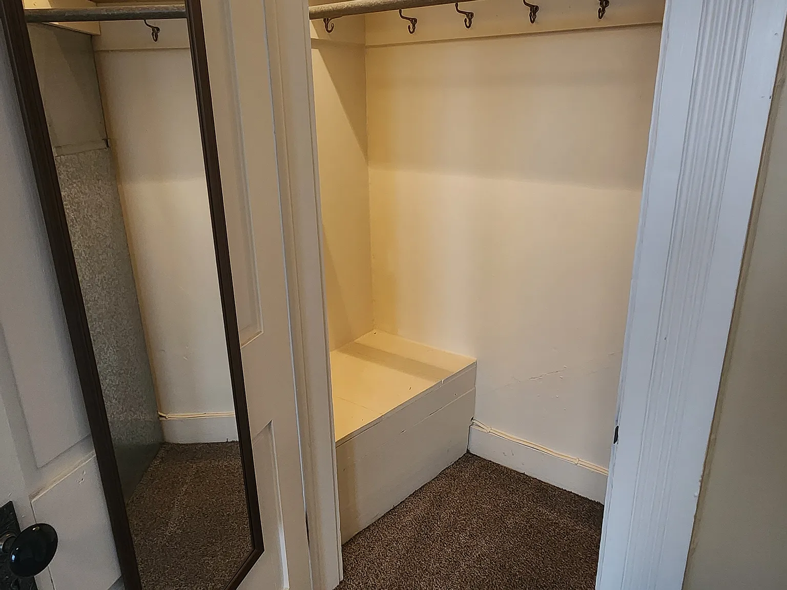 Cozy 1 Bedroom — Photo 4