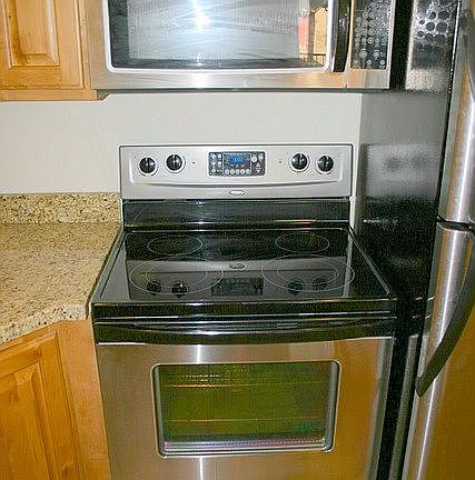 5th image of 367 S 1000th St W Unit 304