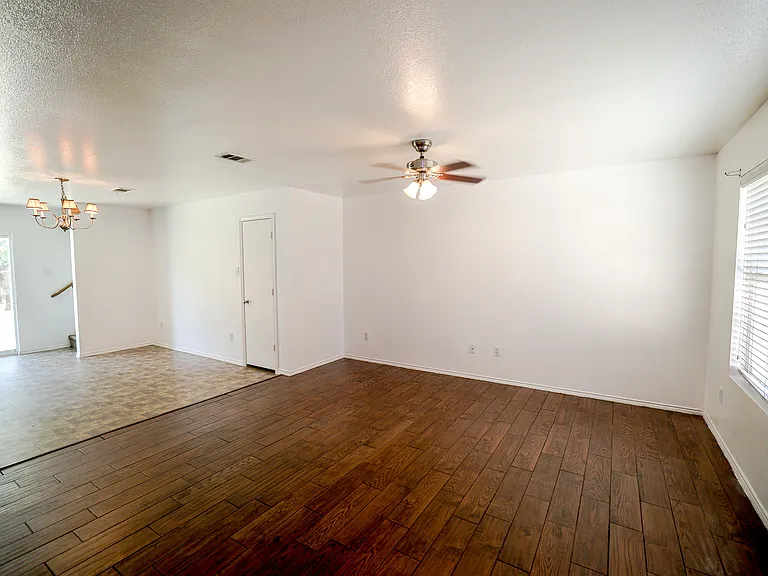 1645 Dream Catcher Way — Photo 5