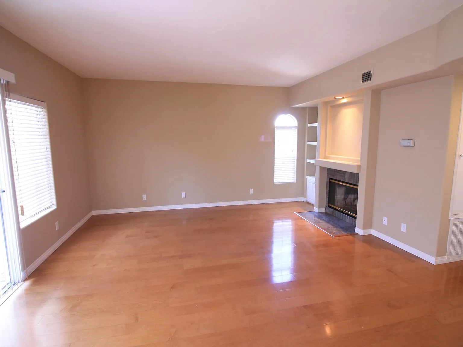 2 bed, 1359 sqft, $3,695 — Photo 1