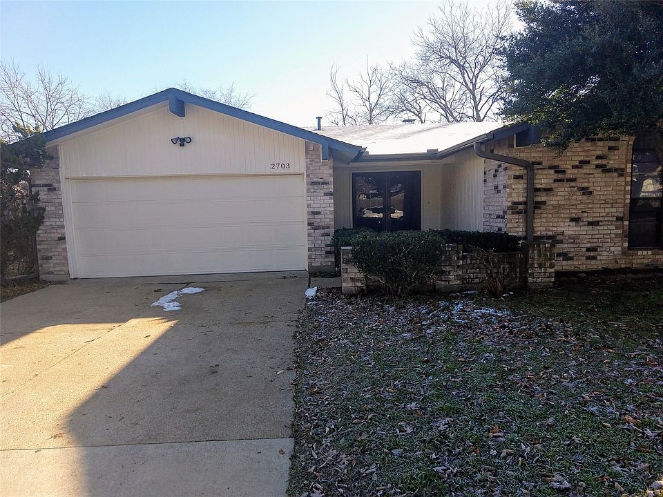 1st image of 2703 Concord Dr