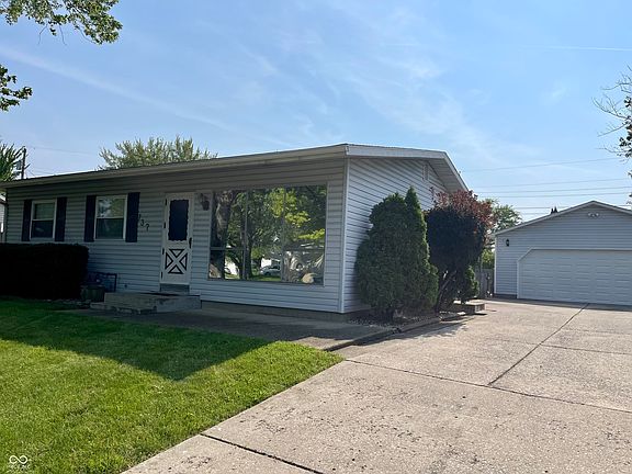 3rd image of 737 Howard St