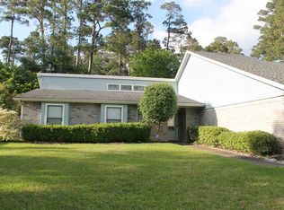 6990 Birch Dr, Beaumont, TX 77708