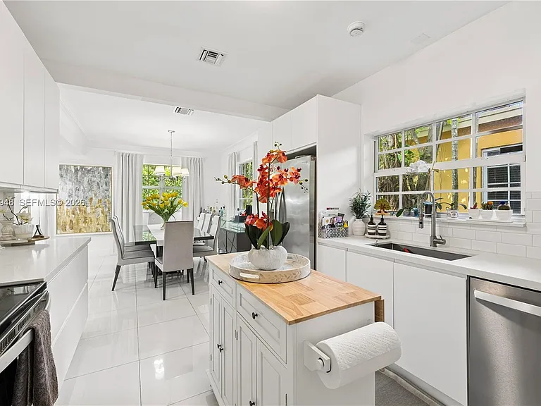 420 Aledo Ave — Photo 13