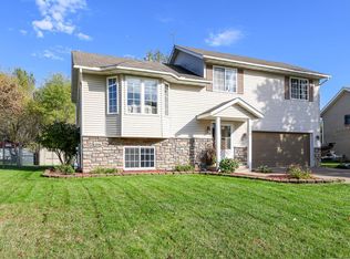 1370 Brookhaven Dr, Hammond, WI 54015