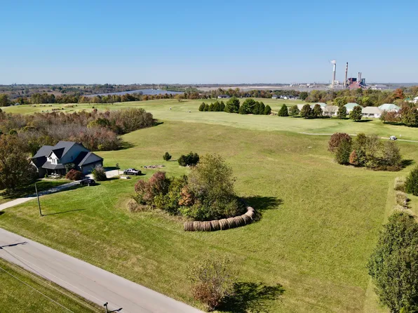 1527 Hunter Dr, Lancaster, KY 40444