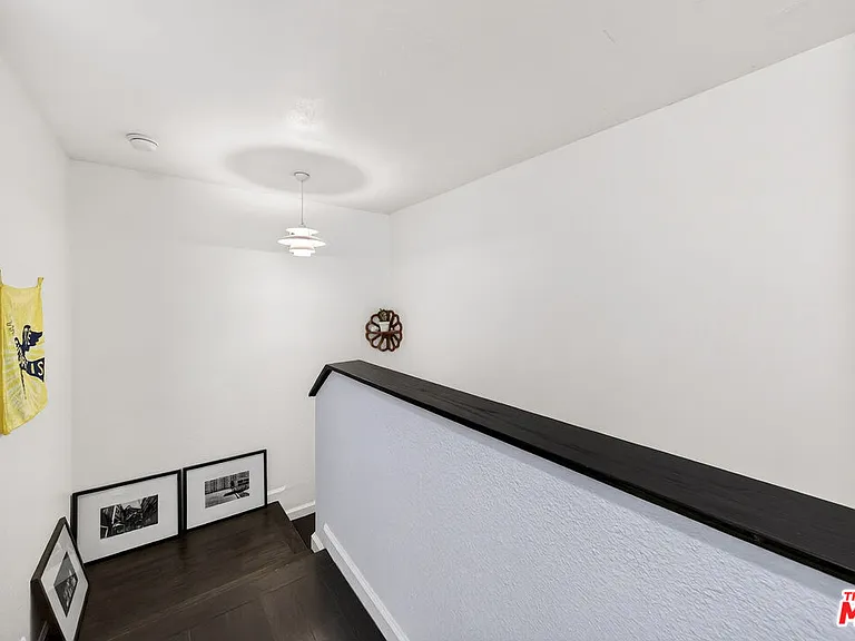 9034 Willis Ave #14 — Photo 11