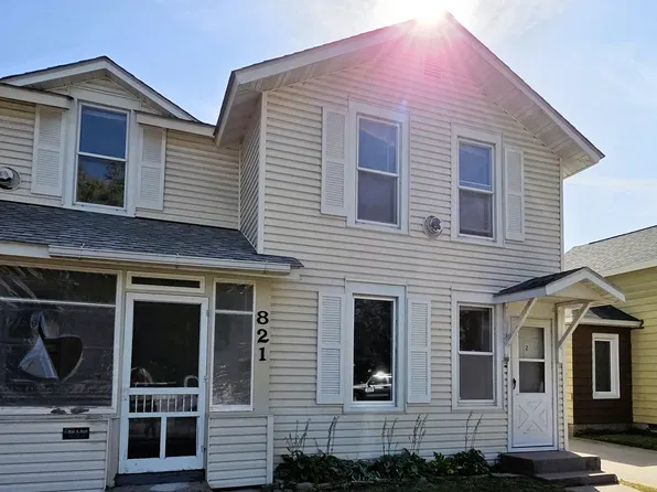 821 W 5th St, Winona, MN