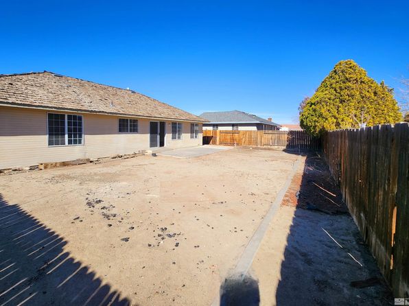 450 Pintail Dr, Fallon, NV 89406