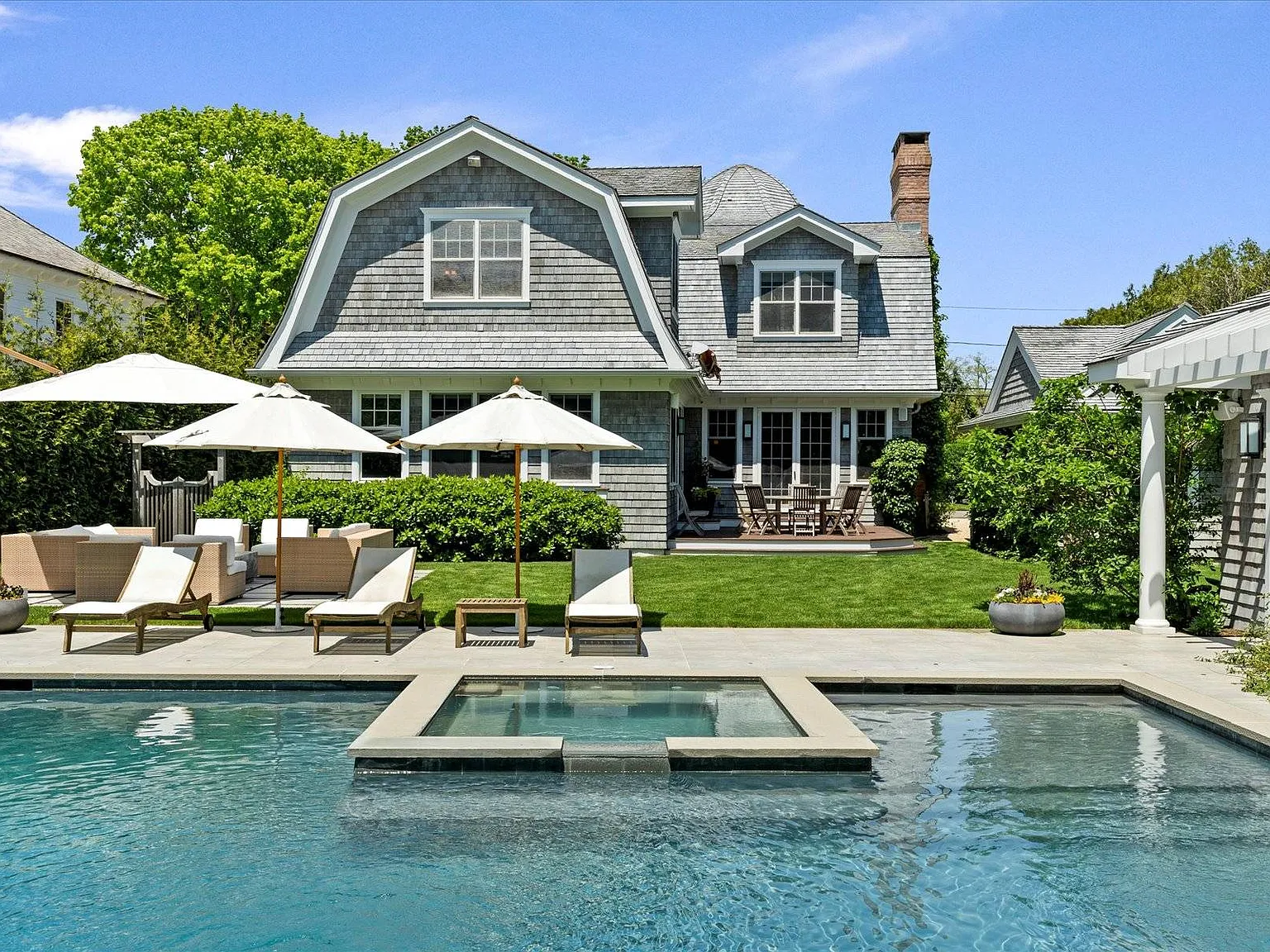 Southampton Village Perfection! — Photo 2