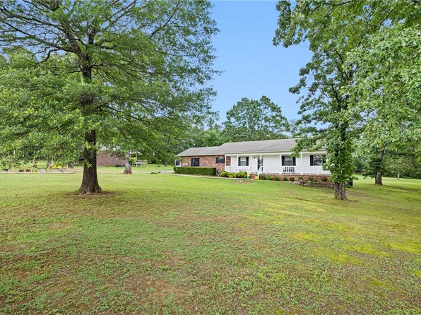10 N Game Cv, Pottsville, AR 72858