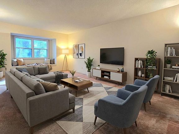 5th image of 6851 Roswell Rd