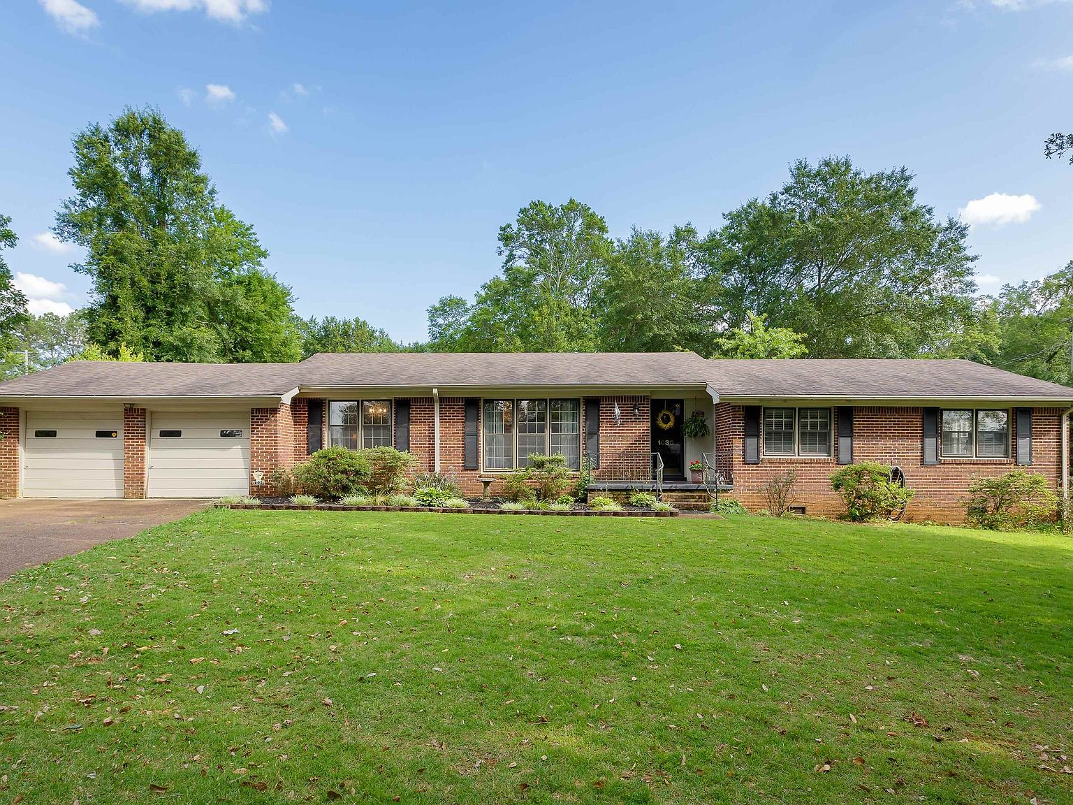 1030 Ridge Ave, Tuscumbia, AL 35674 Zillow