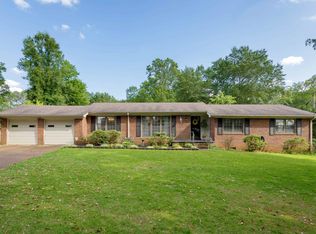 1030 Ridge Ave, Tuscumbia, AL 35674