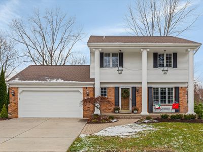 1349 Chanticlair Cir, Wixom, MI, 48393