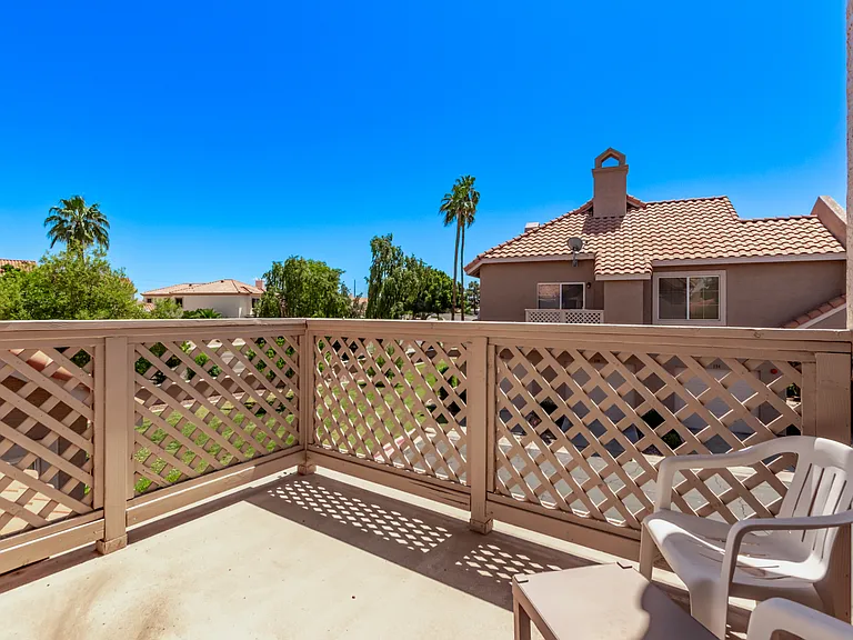 1633 E Lakeside Dr #143 — Photo 31