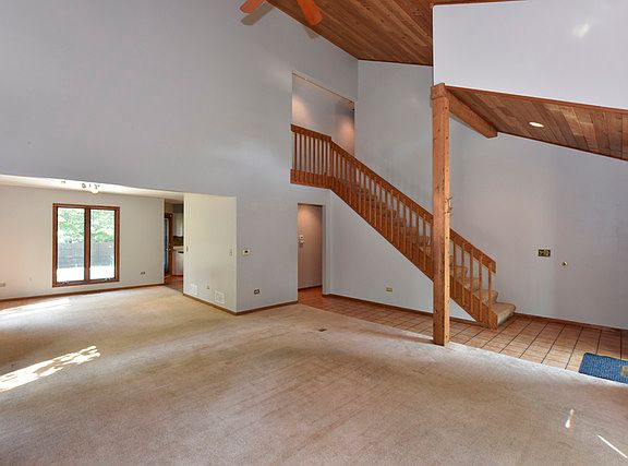 3rd image of 10478 W Sonlight Ct