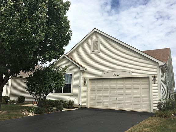 2nd image of 21240 Barth Pond Ln
