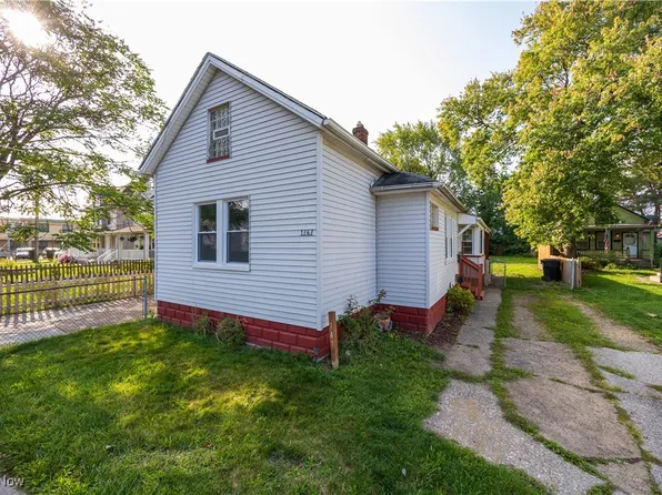 1747 Rowley Ave, Cleveland, OH 44109
