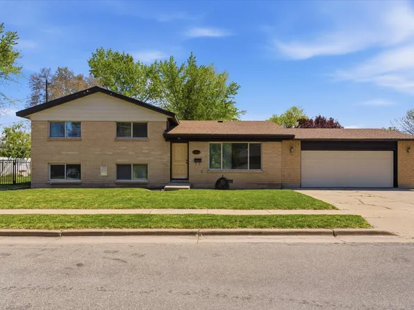 5680 S 2600 W #12, Roy, UT 84067