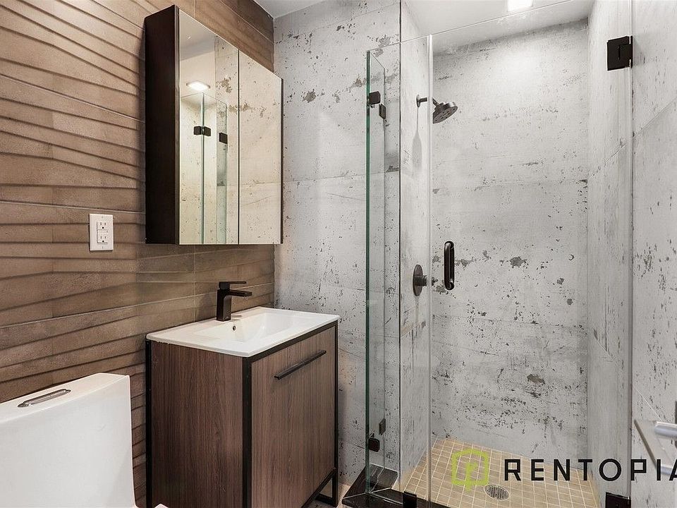 2nd image of 99 N 4th St #111