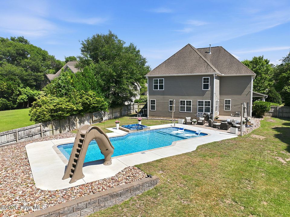 1st image of 128 Little Bay Drive