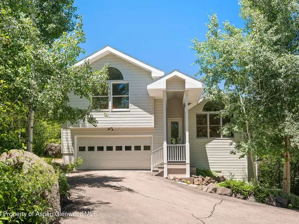 107 Sun King Dr, Glenwood Springs, CO 81601