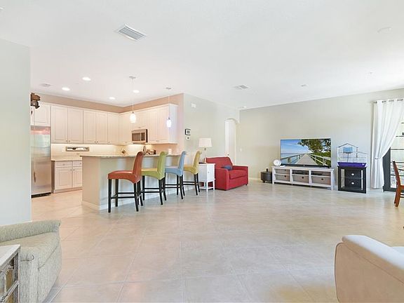 3rd image of 9072 Covina Dr N Unit 5503
