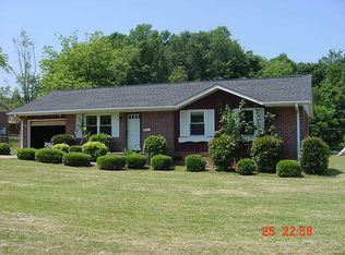 105 Rhodes Cir, Anderson, SC 29621