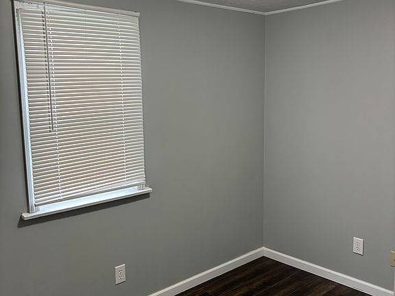 3rd image of 3116 4th Ave #B