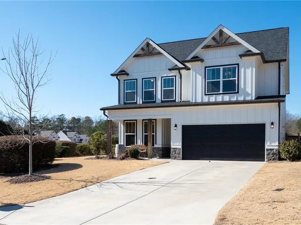 2 Creekview Dr SE, Cartersville, GA 30120