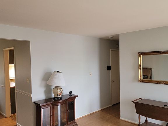 3rd image of 8509 Fieldway Dr
