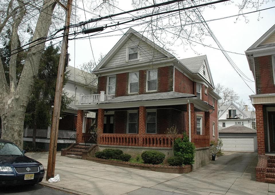 1st image of 8537 88th St